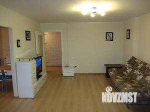 1-к квартира, посуточно, 47м2, 1/1 этаж