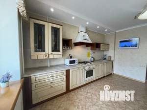 2-к квартира, посуточно, 70м2, 1/1 этаж