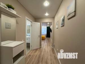 1-к квартира, посуточно, 40м2, 13/27 этаж