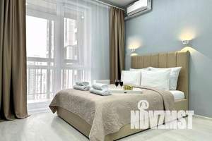 1-к квартира, посуточно, 42м2, 13/18 этаж