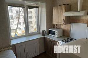 1-к квартира, посуточно, 33м2, 3/5 этаж