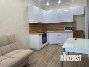 2-к квартира, посуточно, 38м2, 3/25 этаж