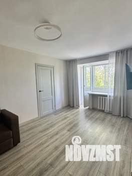 2-к квартира, посуточно, 45м2, 4/4 этаж