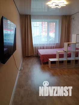 1-к квартира, посуточно, 40м2, 2/10 этаж
