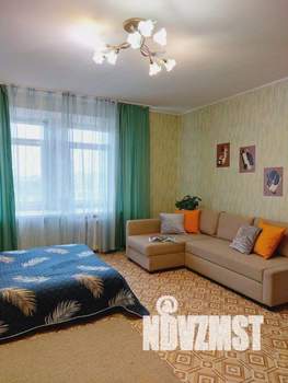 2-к квартира, посуточно, 100м2, 1/1 этаж