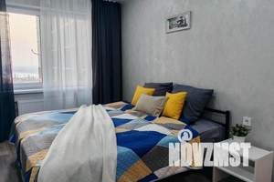 2-к квартира, посуточно, 40м2, 5/25 этаж