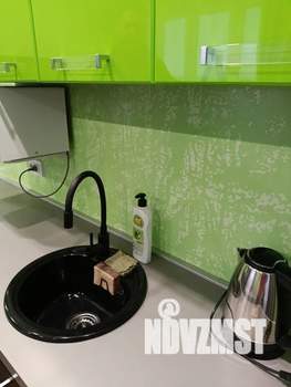 Студия квартира, посуточно, 32м2, 13/25 этаж