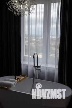 Студия квартира, посуточно, 30м2, 27/27 этаж