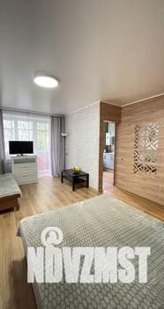 1-к квартира, посуточно, 33м2, 1/1 этаж