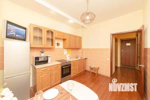 1-к квартира, посуточно, 45м2, 1/1 этаж