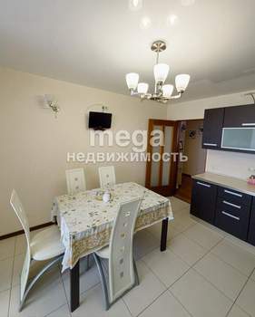 3-к квартира, на длительный срок, 112м2, 6/10 этаж