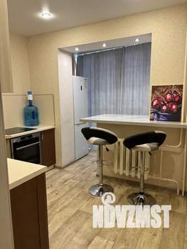 1-к квартира, посуточно, 45м2, 13/25 этаж