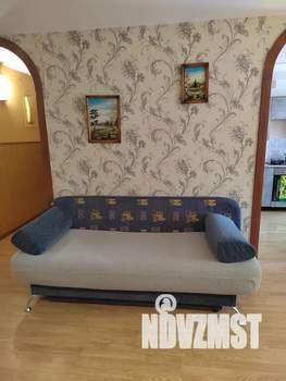 2-к квартира, посуточно, 50м2, 2/5 этаж