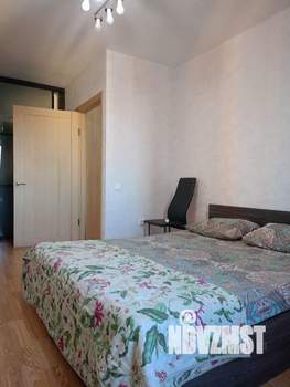 1-к квартира, посуточно, 40м2, 18/25 этаж