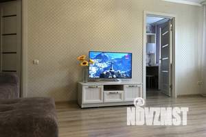 2-к квартира, посуточно, 45м2, 2/5 этаж