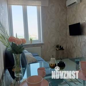 1-к квартира, посуточно, 40м2, 22/25 этаж