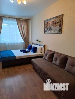1-к квартира, посуточно, 45м2, 3/15 этаж