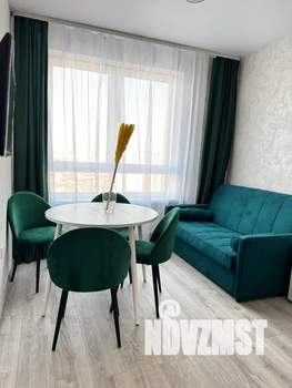 2-к квартира, посуточно, 42м2, 17/25 этаж