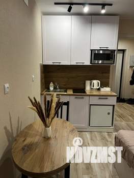 Студия квартира, посуточно, 23м2, 16/27 этаж