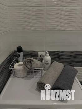 Студия квартира, посуточно, 42м2, 18/25 этаж