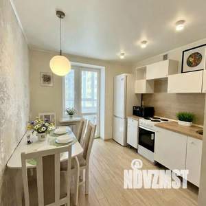 2-к квартира, посуточно, 50м2, 7/10 этаж