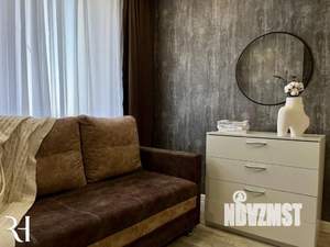 1-к квартира, посуточно, 38м2, 1/1 этаж