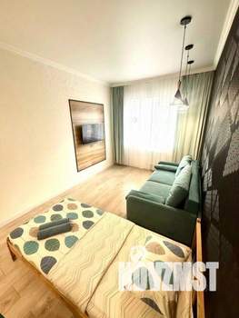 1-к квартира, посуточно, 50м2, 1/1 этаж