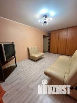 2-к квартира, посуточно, 49м2, 1/9 этаж