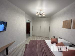 1-к квартира, посуточно, 50м2, 13/18 этаж