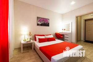 1-к квартира, посуточно, 38м2, 11/18 этаж