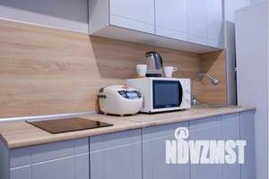 1-к квартира, посуточно, 35м2, 7/25 этаж