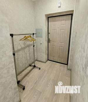 Студия квартира, посуточно, 33м2, 3/25 этаж