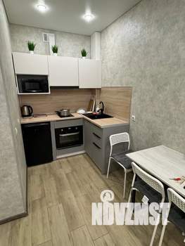 1-к квартира, посуточно, 45м2, 23/25 этаж