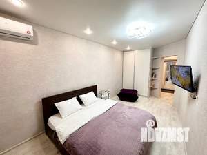 1-к квартира, посуточно, 37м2, 2/17 этаж