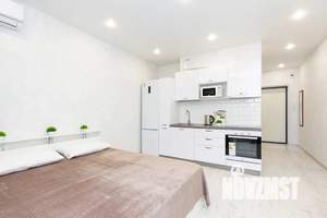 Студия квартира, посуточно, 28м2, 6/25 этаж