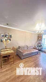 1-к квартира, посуточно, 38м2, 8/20 этаж