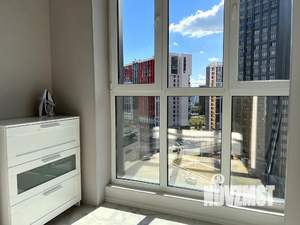 1-к квартира, посуточно, 38м2, 10/25 этаж