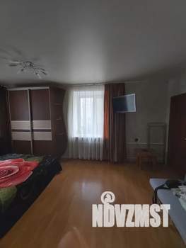 1-к квартира, посуточно, 32м2, 1/5 этаж