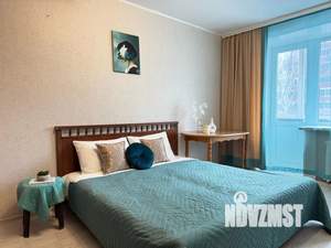 1-к квартира, посуточно, 35м2, 2/9 этаж