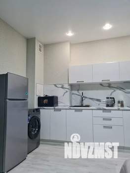 Студия квартира, посуточно, 28м2, 7/28 этаж