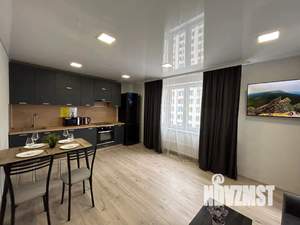 1-к квартира, посуточно, 44м2, 20/27 этаж