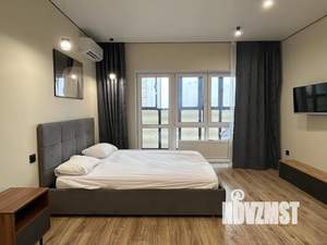 1-к квартира, посуточно, 33м2, 20/24 этаж