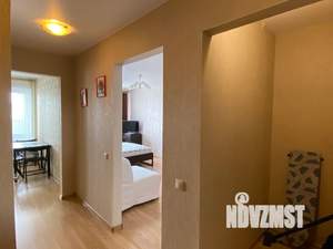 1-к квартира, посуточно, 40м2, 10/12 этаж