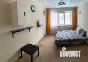 1-к квартира, посуточно, 32м2, 3/5 этаж
