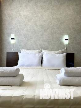 2-к квартира, посуточно, 44м2, 1/1 этаж