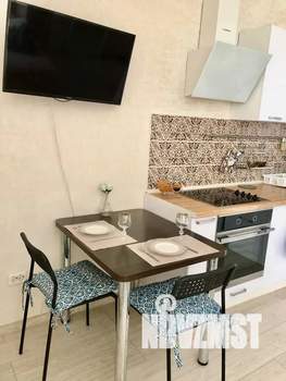 Студия квартира, посуточно, 30м2, 9/17 этаж