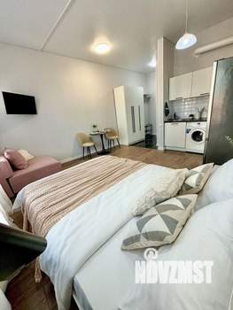 Студия квартира, посуточно, 30м2, 15/33 этаж