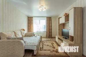 2-к квартира, посуточно, 50м2, 1/1 этаж