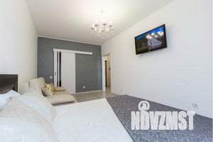 1-к квартира, посуточно, 45м2, 4/25 этаж