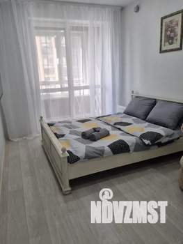 1-к квартира, посуточно, 40м2, 6/25 этаж